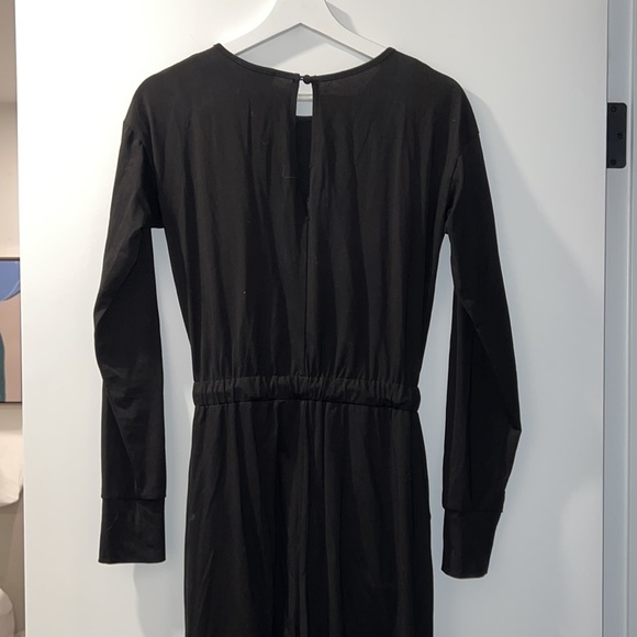 Revolve jumpsuit - Picture 3 of 3